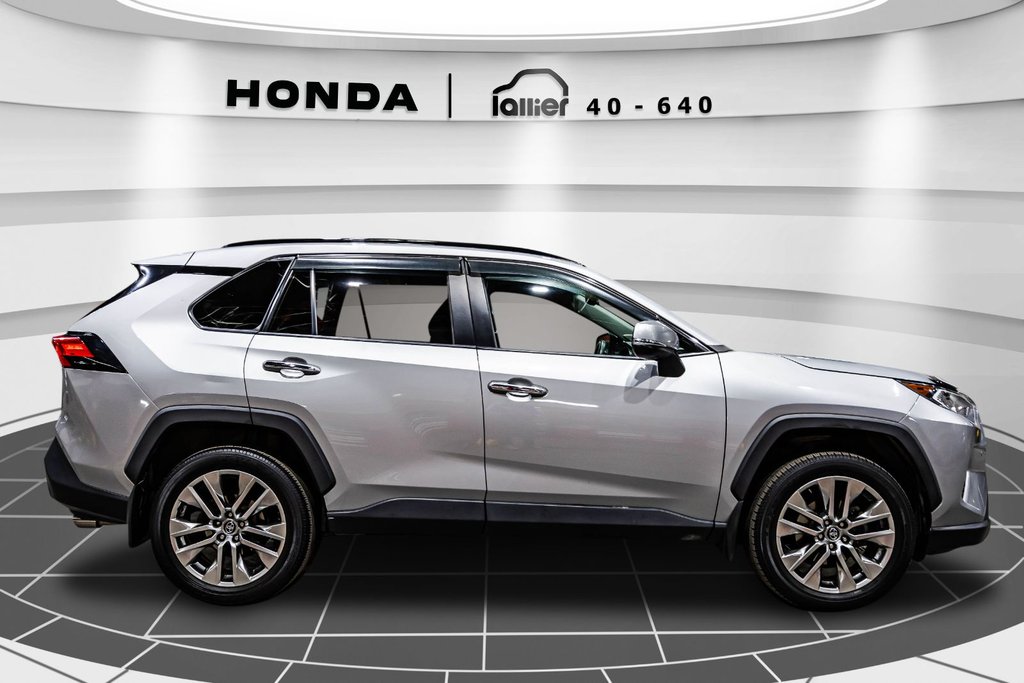 2019 Toyota RAV4 Limited in , Quebec - 8 - w1024h768px
