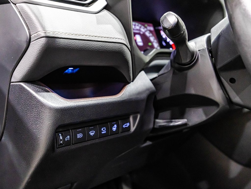 2019 Toyota RAV4 Limited in , Quebec - 22 - w1024h768px