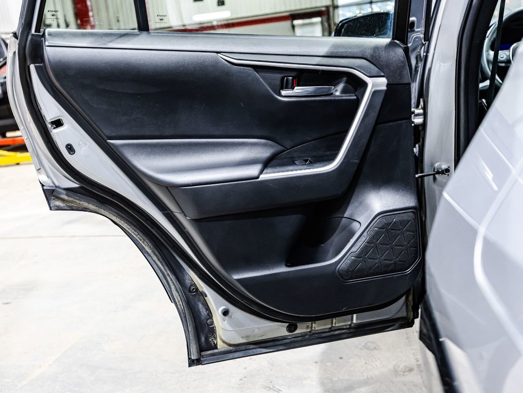 2021 Toyota RAV4 XSE in , Quebec - 12 - w1024h768px