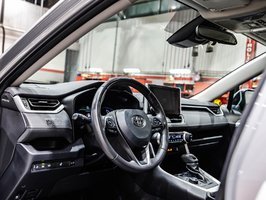Toyota RAV4 Hybrid XLE 2022 à Lachenaie, Québec - 13 - w1024h768px
