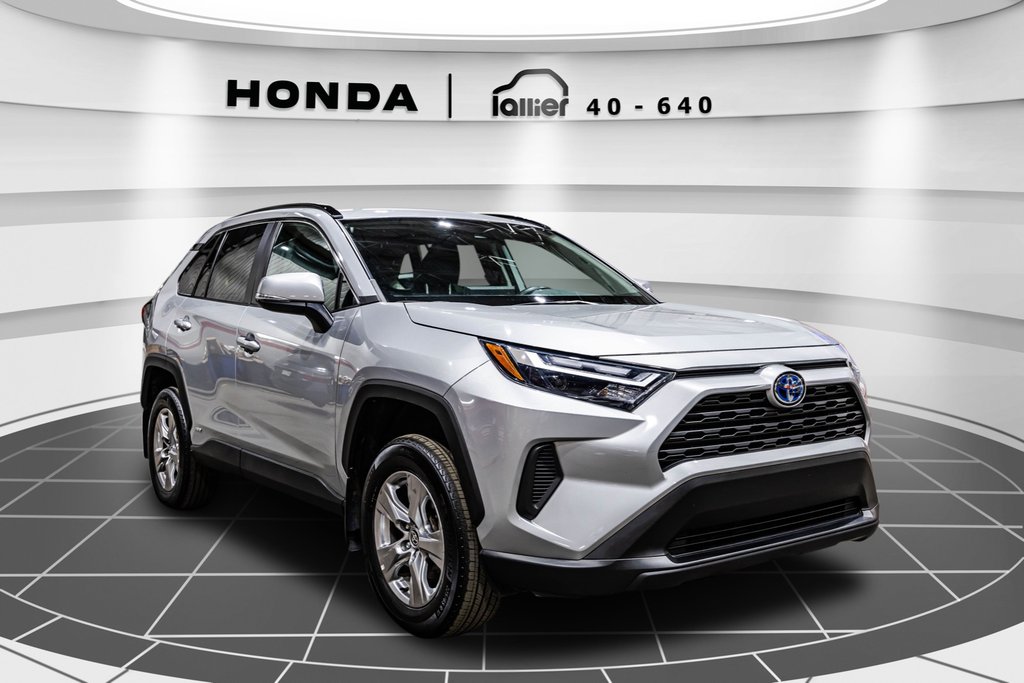 2023 Toyota RAV4 Hybrid XLE in , Quebec - 10 - w1024h768px