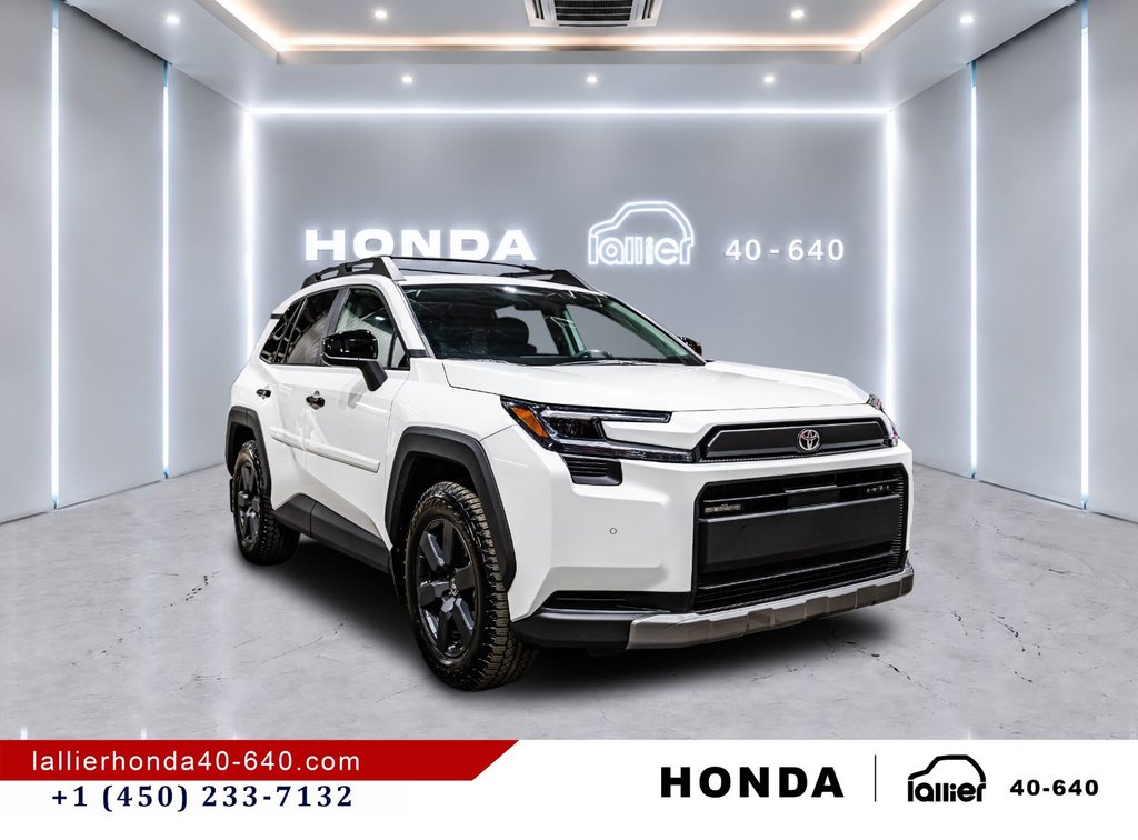 2026 Toyota RAV4 WOODLAND in Montréal, Quebec - 9 - w1024h768px