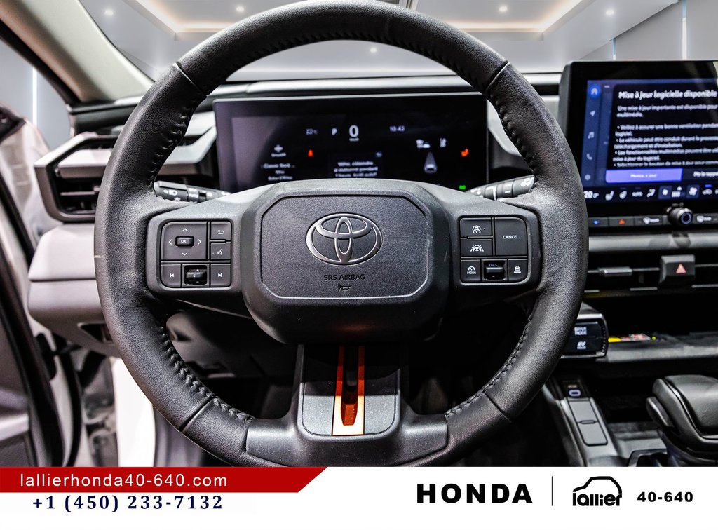 2026 Toyota RAV4 WOODLAND in Montréal, Quebec - 23 - w1024h768px