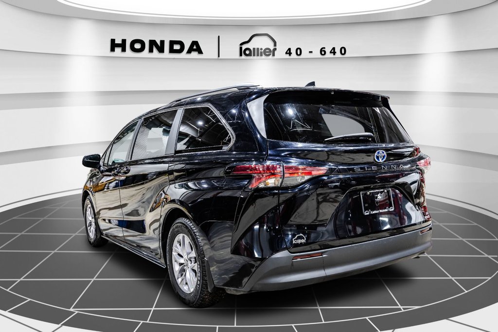 2022 Toyota Sienna LE Hybrid in , Quebec - 5 - w1024h768px