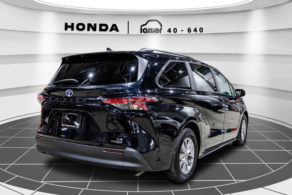 2022 Toyota Sienna LE Hybrid in , Quebec - 7 - w1024h768px