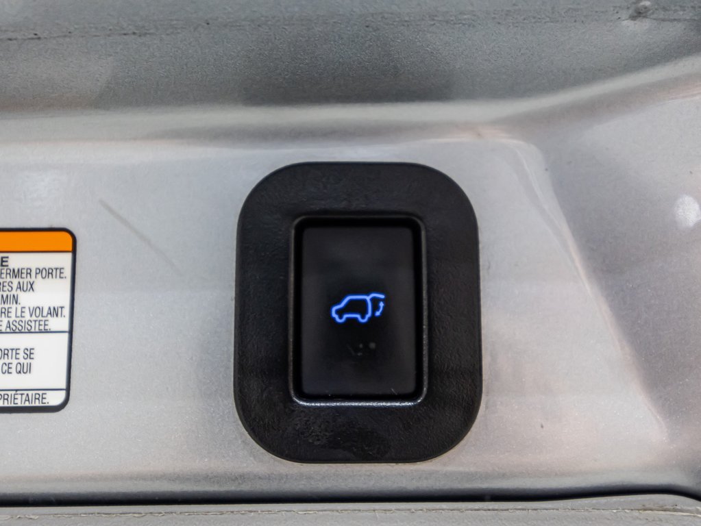 Toyota Sienna XLE 2017 à , Québec - 15 - w1024h768px