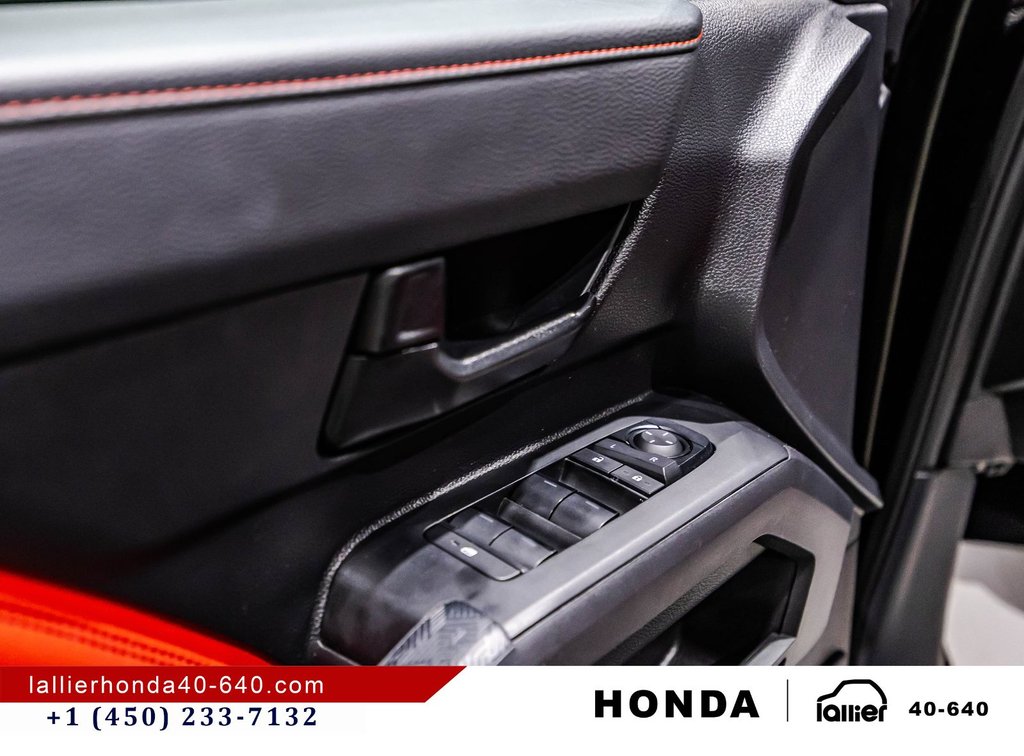 Toyota Tacoma Hybrid 2024 à Montréal, Québec - 11 - w1024h768px