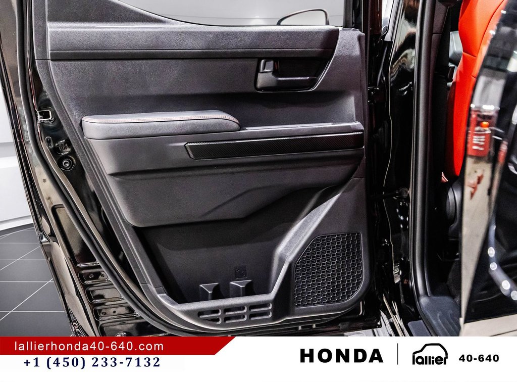 Toyota Tacoma Hybrid 2024 à Montréal, Québec - 12 - w1024h768px