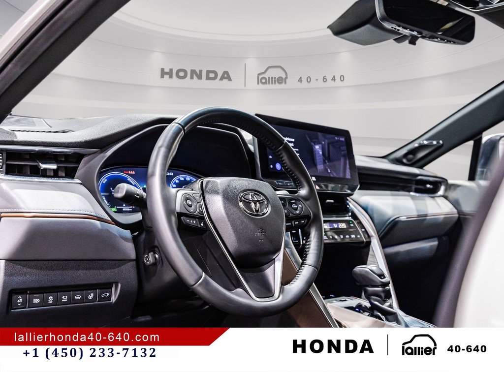 2023 Toyota Venza LIMITED in Montréal, Quebec - 21 - w1024h768px