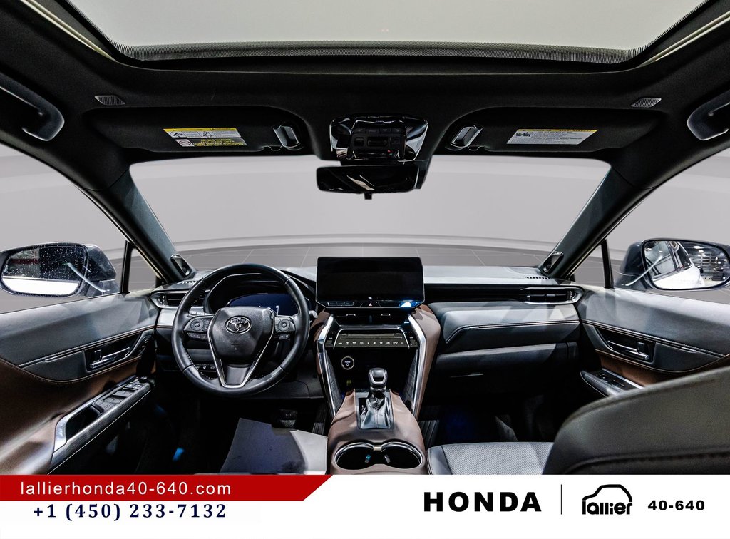 2023 Toyota Venza LIMITED in Montréal, Quebec - 14 - w1024h768px