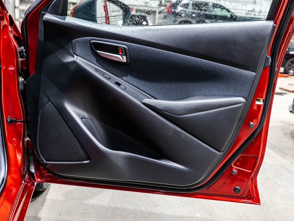 Toyota Yaris Hatchback  2020 à , Québec - 16 - w1024h768px