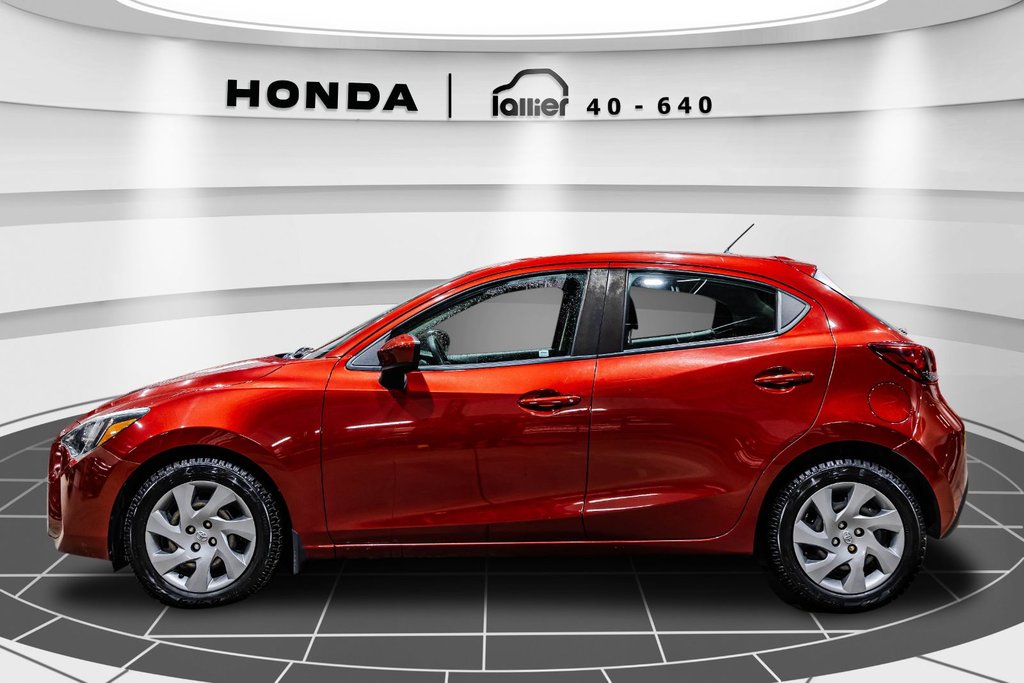Toyota Yaris Hatchback  2020 à , Québec - 4 - w1024h768px