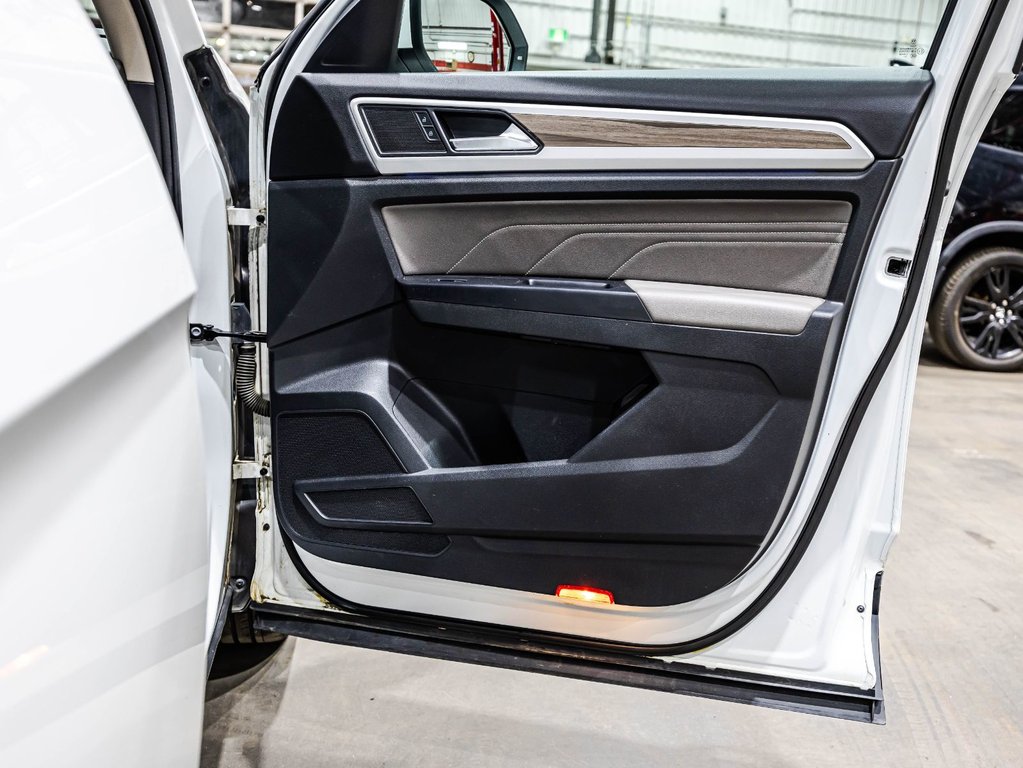 2021 Volkswagen Atlas Highline in , Quebec - 17 - w1024h768px