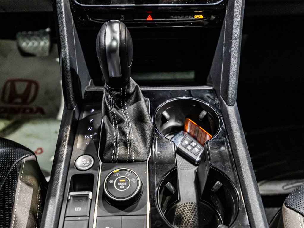 Volkswagen Atlas Highline 2022 à Lachenaie, Québec - 26 - w1024h768px