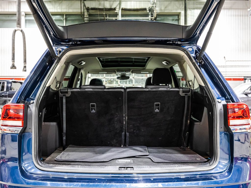 Volkswagen Atlas Highline 2022 à Lachenaie, Québec - 16 - w1024h768px