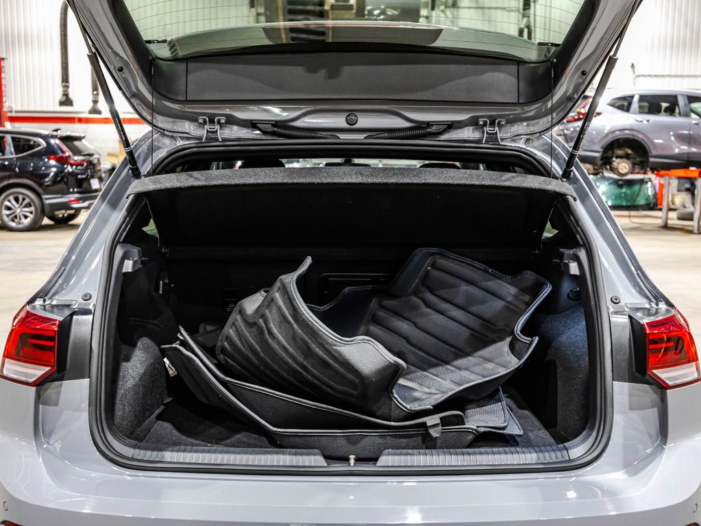 2023 Volkswagen Golf GTI in Lachenaie, Quebec - 15 - w1024h768px