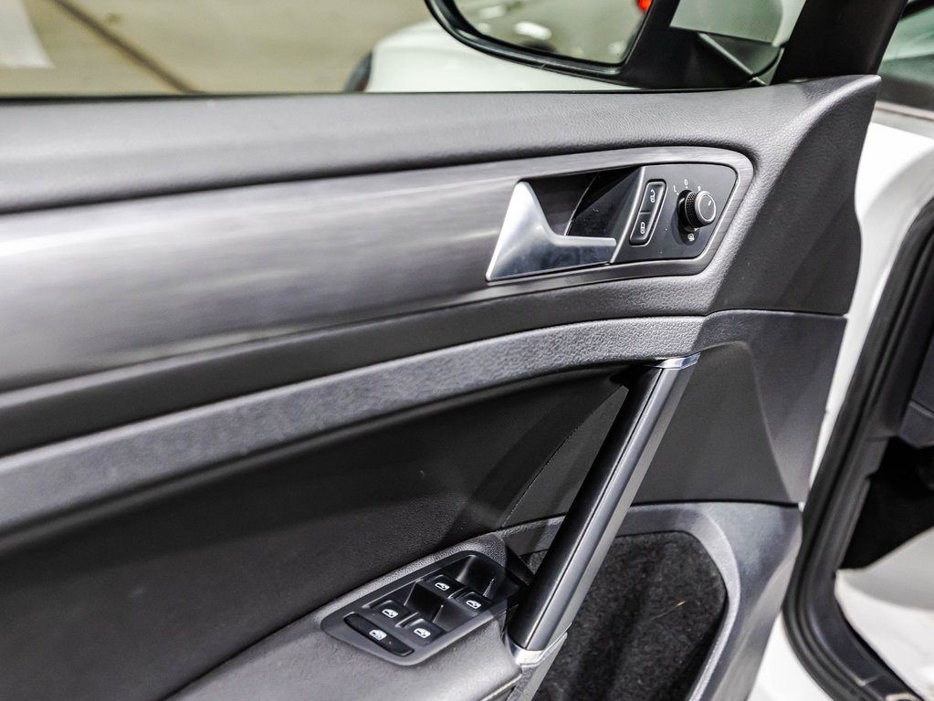 Volkswagen GOLF SPORTWAGEN HIGHLINE 2019 à , Québec - 11 - w1024h768px