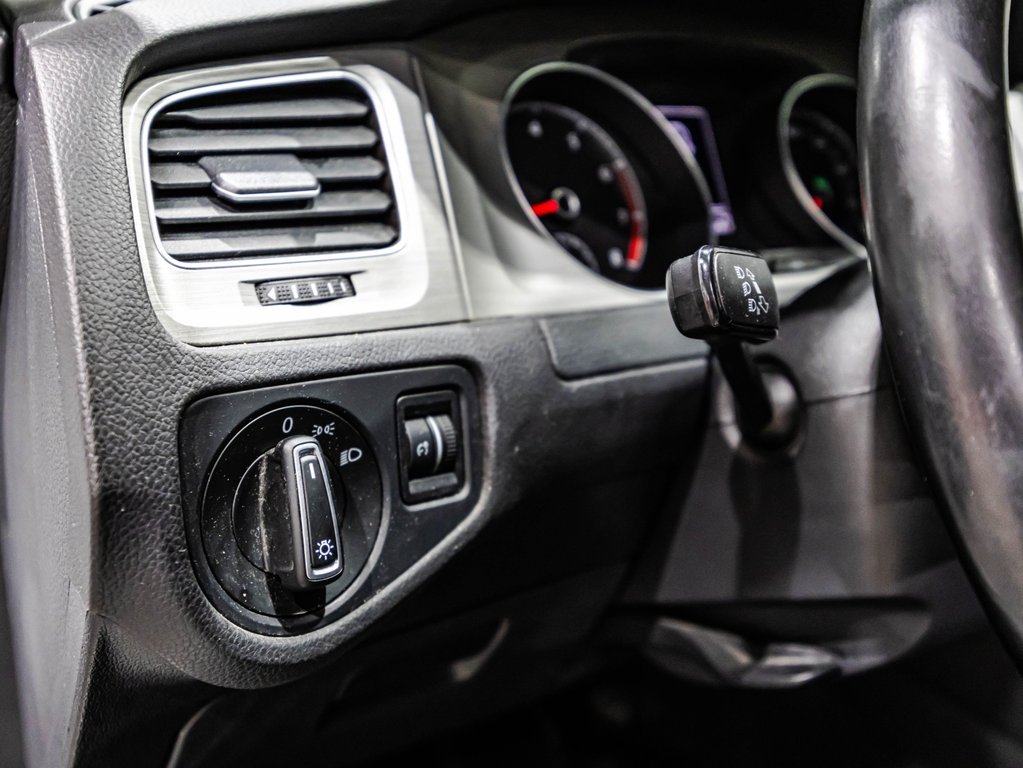 Volkswagen Golf Sportwagon  2016 à , Québec - 20 - w1024h768px