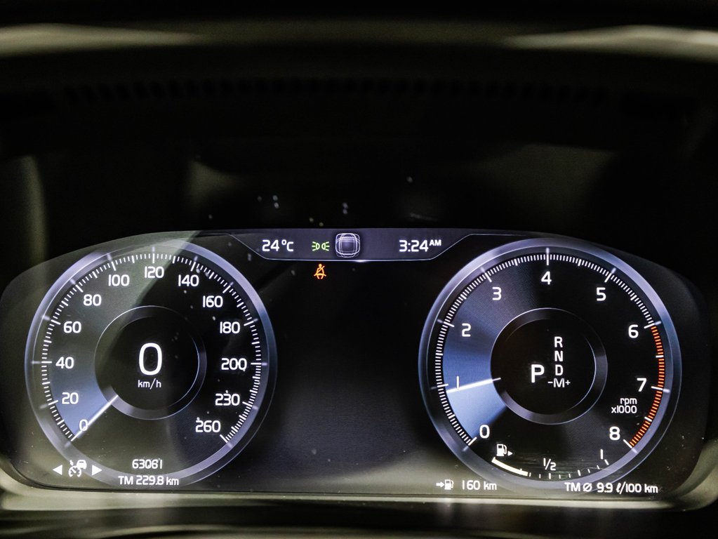 2020 Volvo XC40 R-Design in , Quebec - 24 - w1024h768px