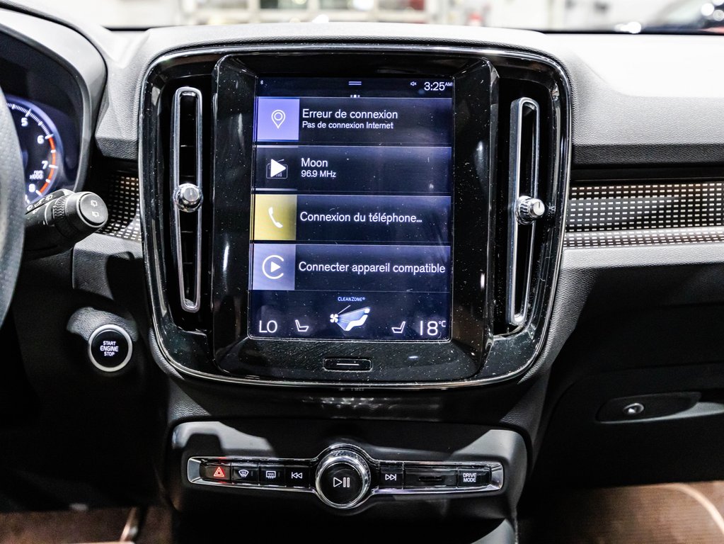 2020 Volvo XC40 R-Design in , Quebec - 25 - w1024h768px