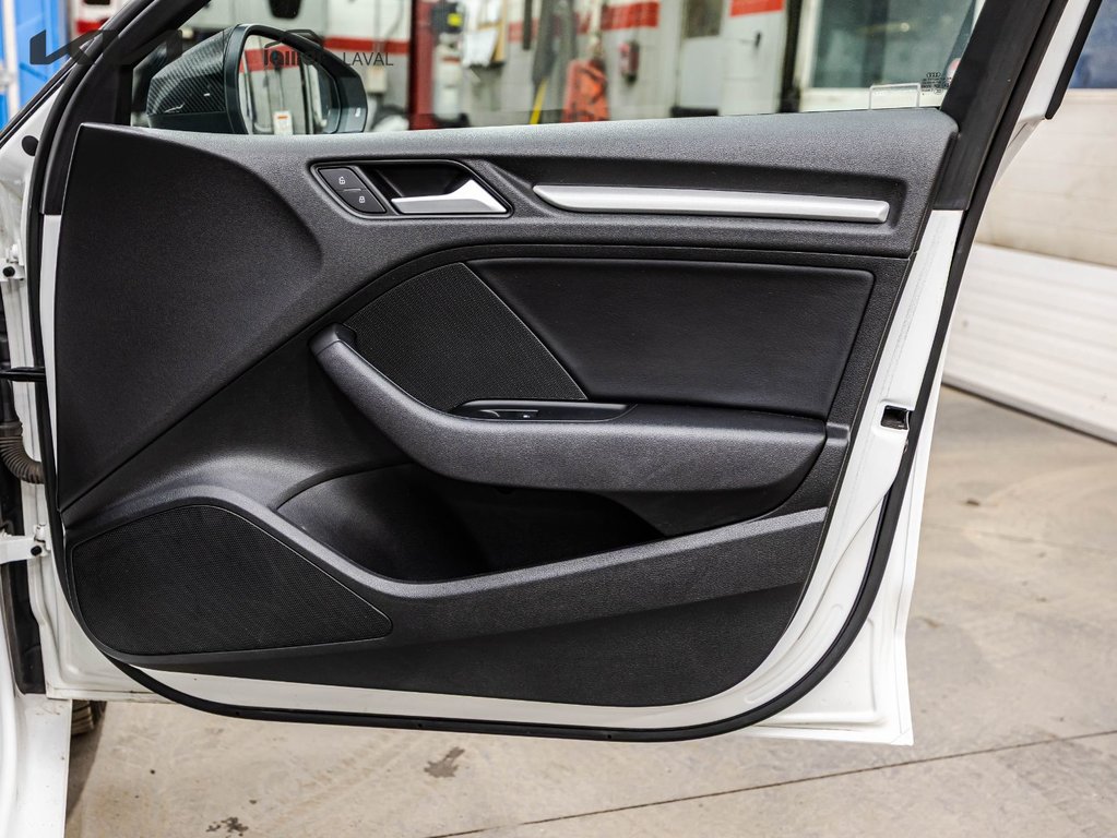 2018 Audi A3 Sedan Komfort in Montréal, Quebec - 16 - w1024h768px