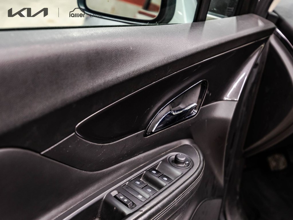 Buick Encore Preferred 2019 à , Québec - 12 - w1024h768px