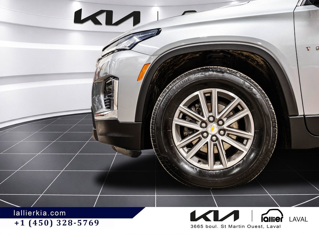 Chevrolet Traverse LS 2023 à Montréal, Québec - 10 - w1024h768px