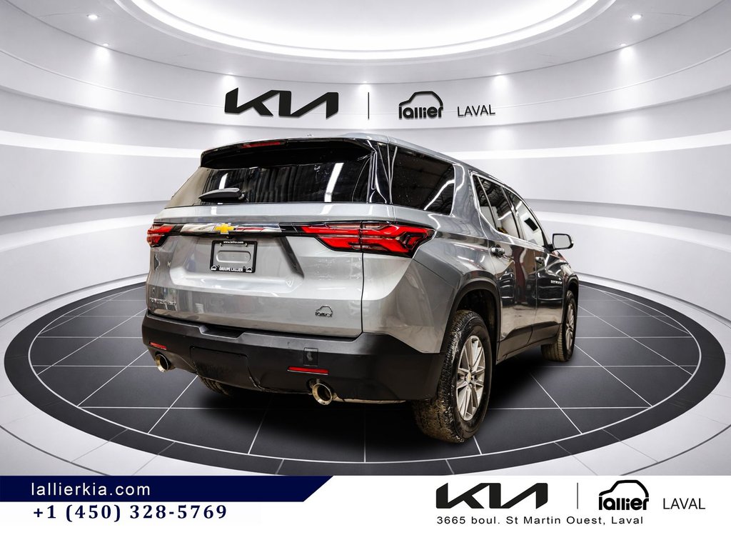 Chevrolet Traverse LS 2023 à Montréal, Québec - 7 - w1024h768px