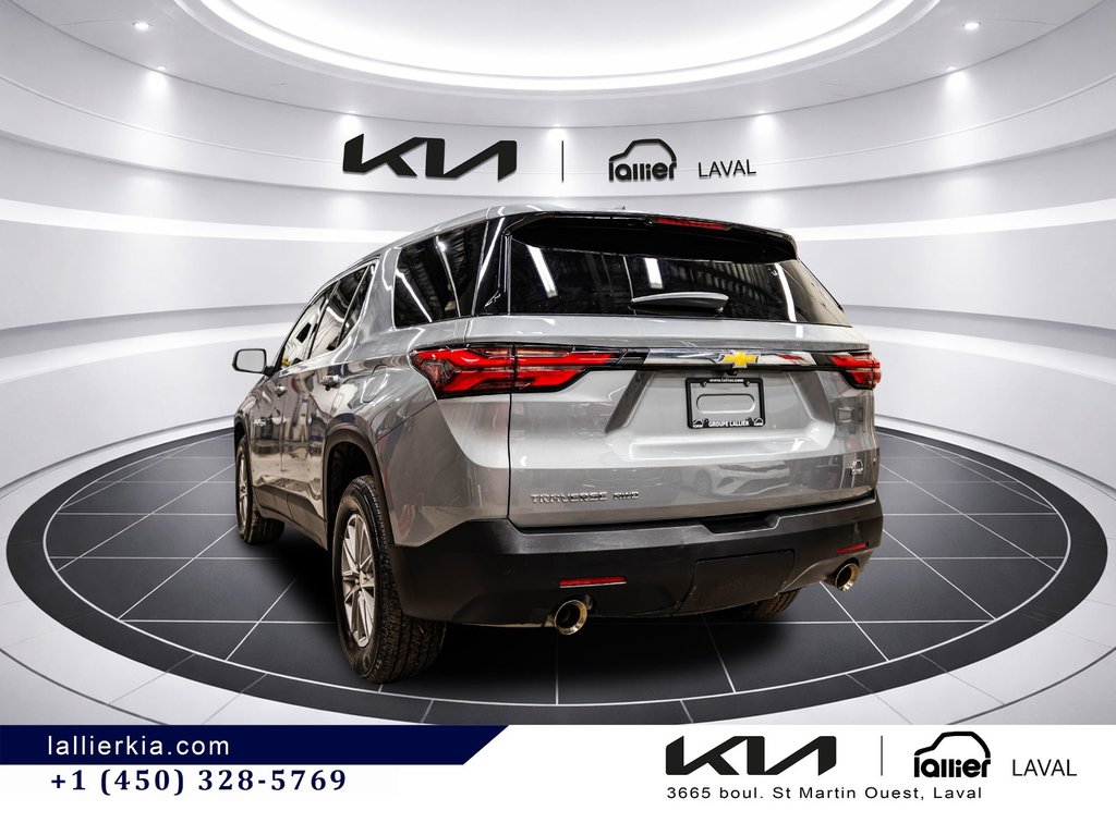 Chevrolet Traverse LS 2023 à Montréal, Québec - 5 - w1024h768px