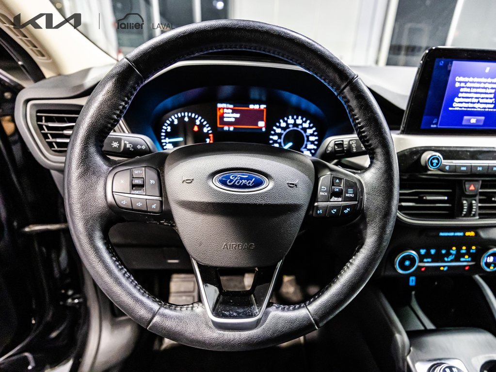 Ford Escape SEL 2020 à , Québec - 22 - w1024h768px