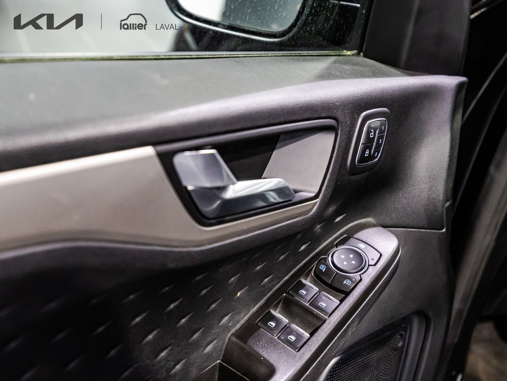 Ford Escape SEL 2020 à , Québec - 11 - w1024h768px