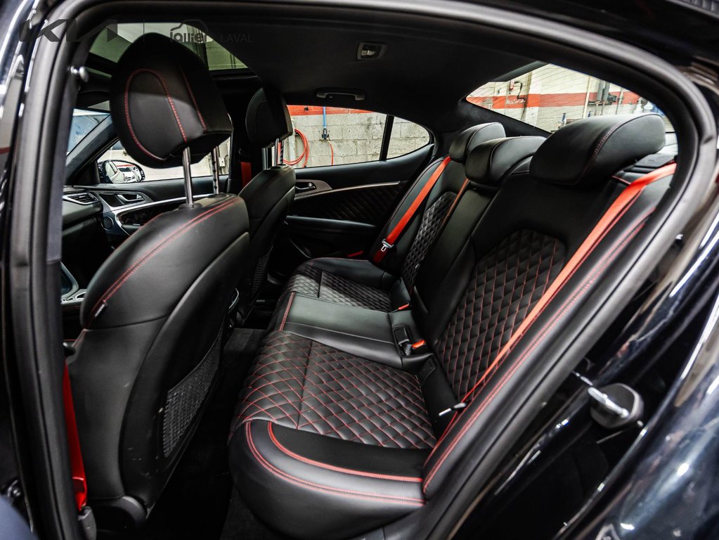 GENESIS G70 3.3T Sport 2023 à Montréal, Québec - 14 - w1024h768px