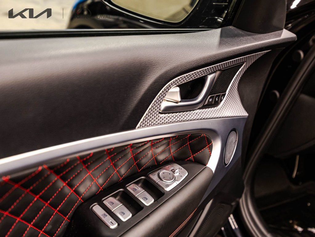 GENESIS G70 3.3T Sport 2023 à Montréal, Québec - 11 - w1024h768px