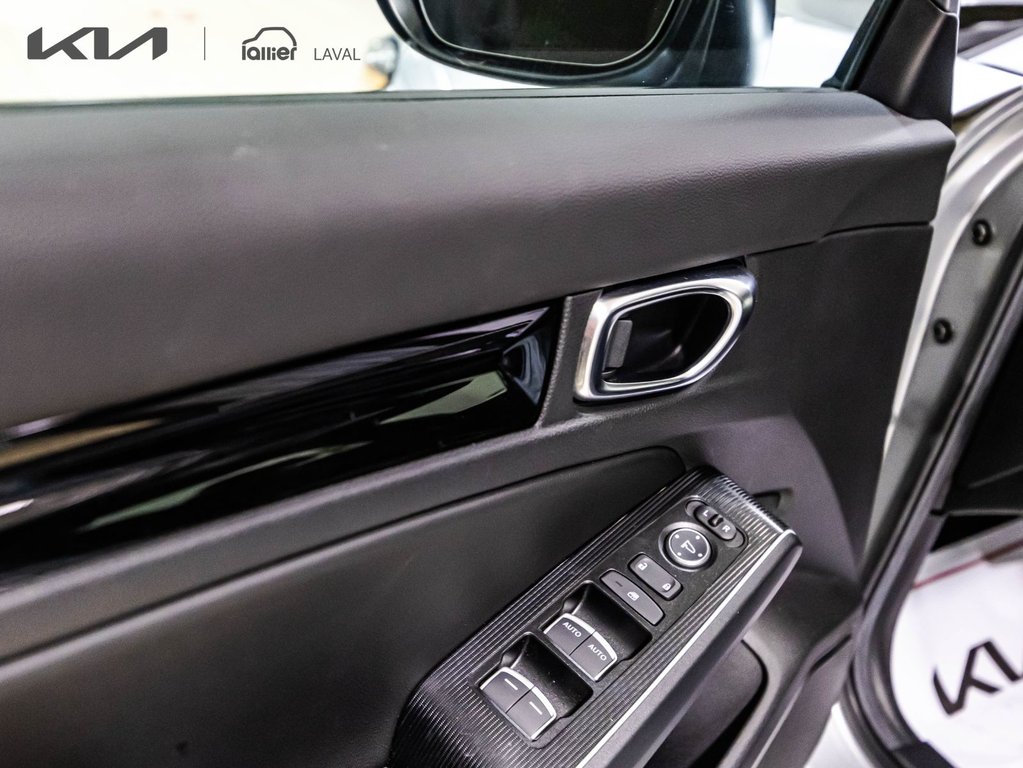 Honda Civic Sedan Hybrid Touring 2025 à , Québec - 11 - w1024h768px