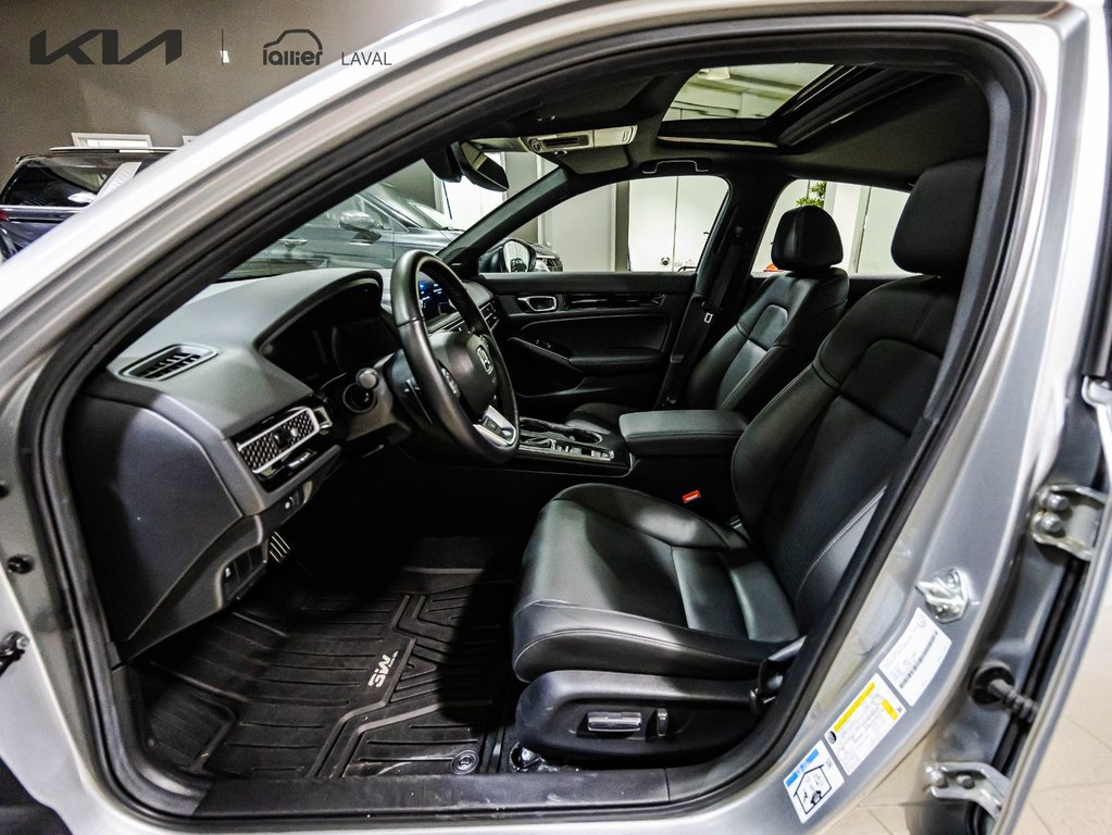 Honda Civic Sedan Hybrid Touring 2025 à , Québec - 20 - w1024h768px