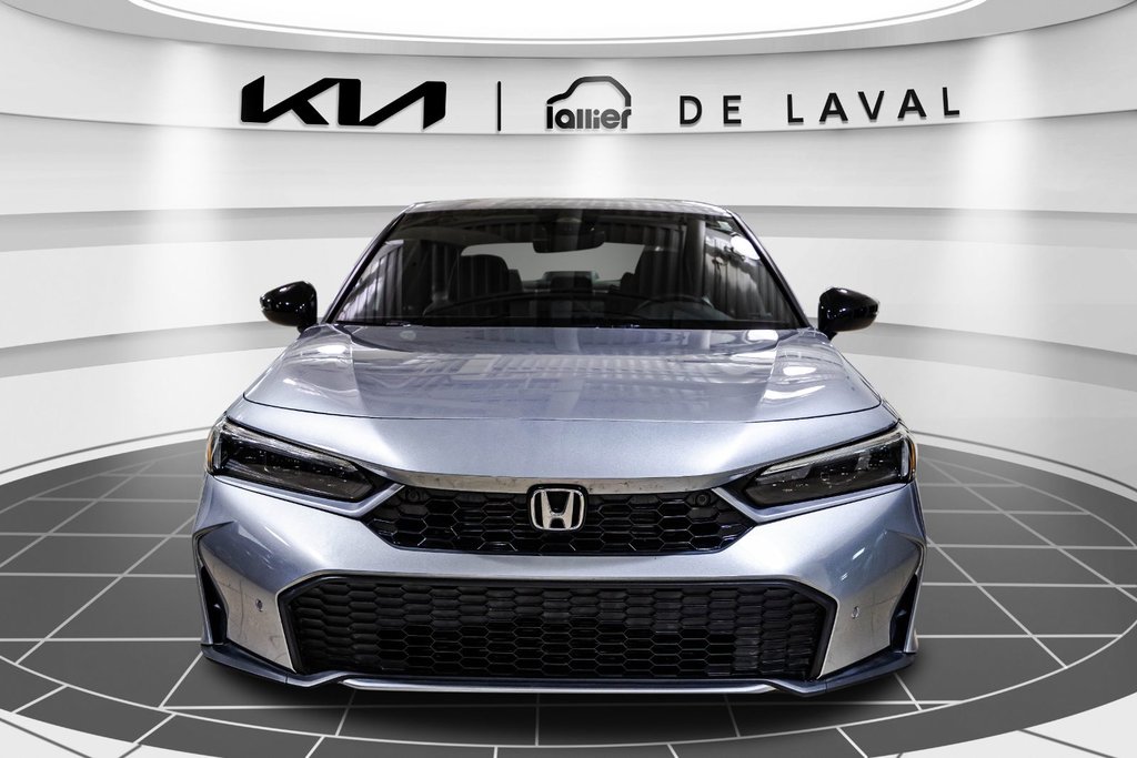Honda Civic Sedan Hybrid Touring 2025 à , Québec - 2 - w1024h768px