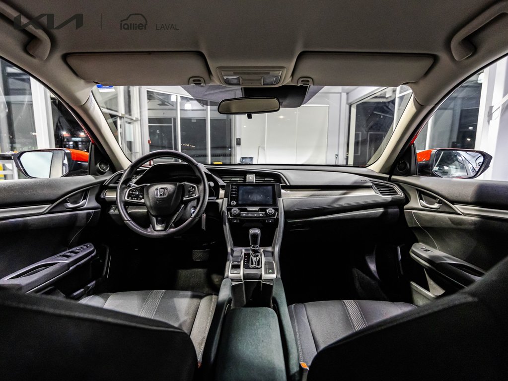 Honda Civic Sedan LX 2019 à , Québec - 14 - w1024h768px