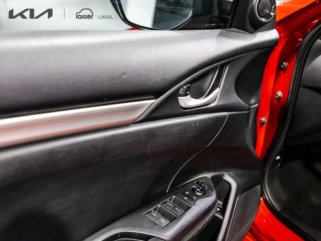 Honda Civic Sedan LX 2019 à , Québec - 11 - w1024h768px