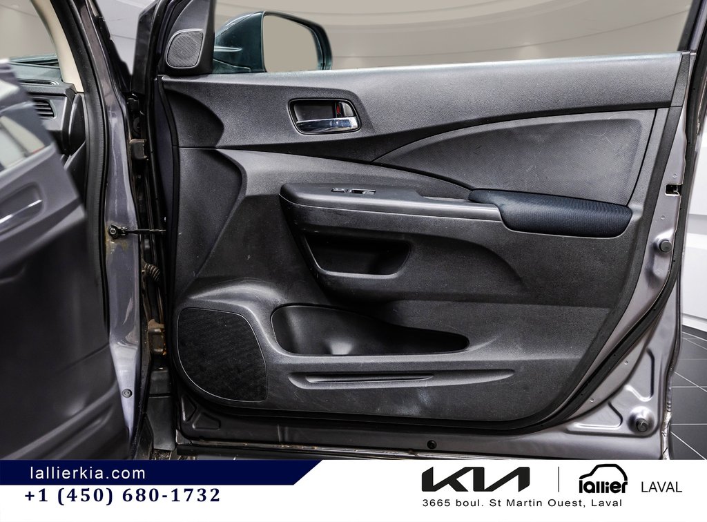 Honda CR-V SE 2016 à Montréal, Québec - 17 - w1024h768px