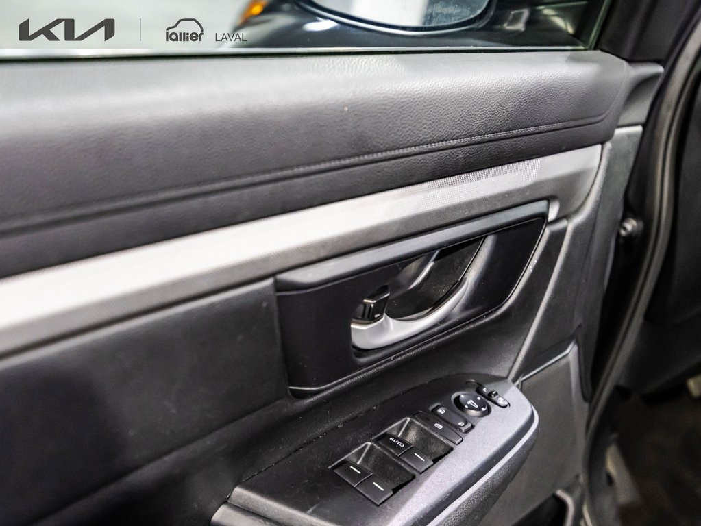 Honda CR-V LX 2018 à Montréal, Québec - 20 - w1024h768px