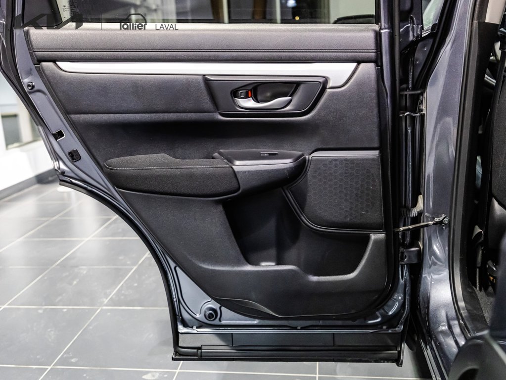 Honda CR-V LX 2020 à , Québec - 22 - w1024h768px