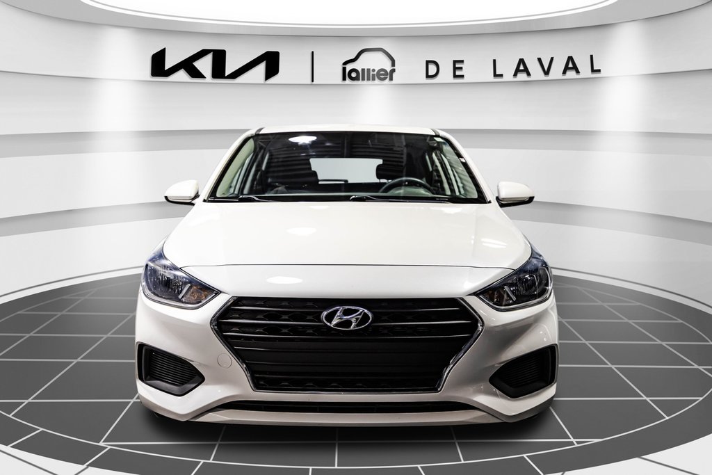 2020 Hyundai Accent Essential w/Comfort Package in , Quebec - 2 - w1024h768px
