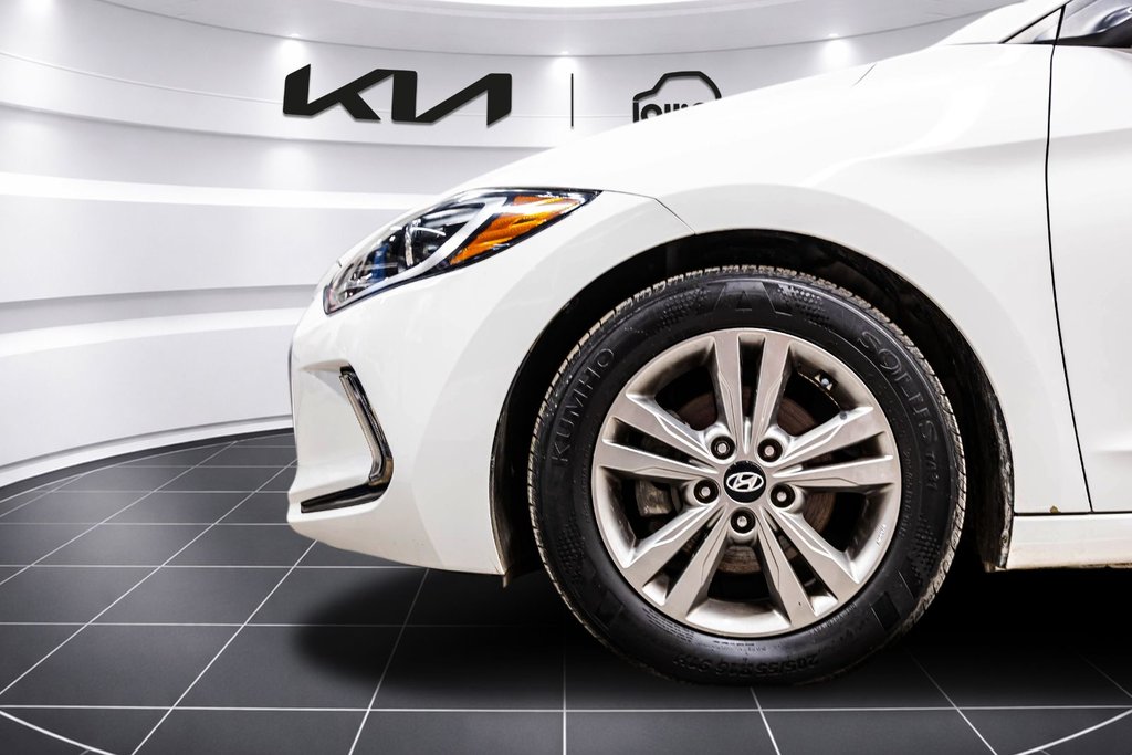 2018 Hyundai Elantra GL in Montréal, Quebec - 10 - w1024h768px