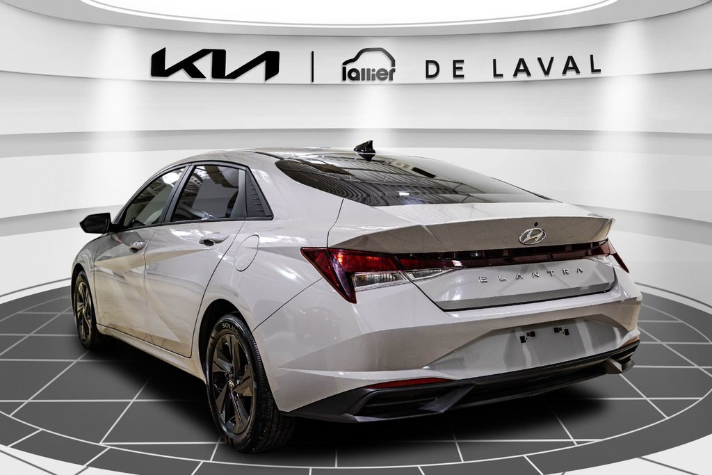 Hyundai Elantra Preferred 2021 à , Québec - 7 - w1024h768px