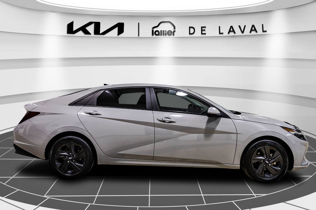 Hyundai Elantra Preferred 2021 à , Québec - 10 - w1024h768px