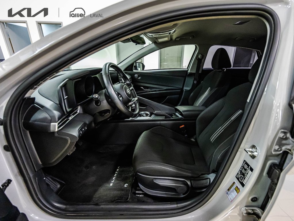 Hyundai Elantra Preferred 2021 à , Québec - 13 - w1024h768px