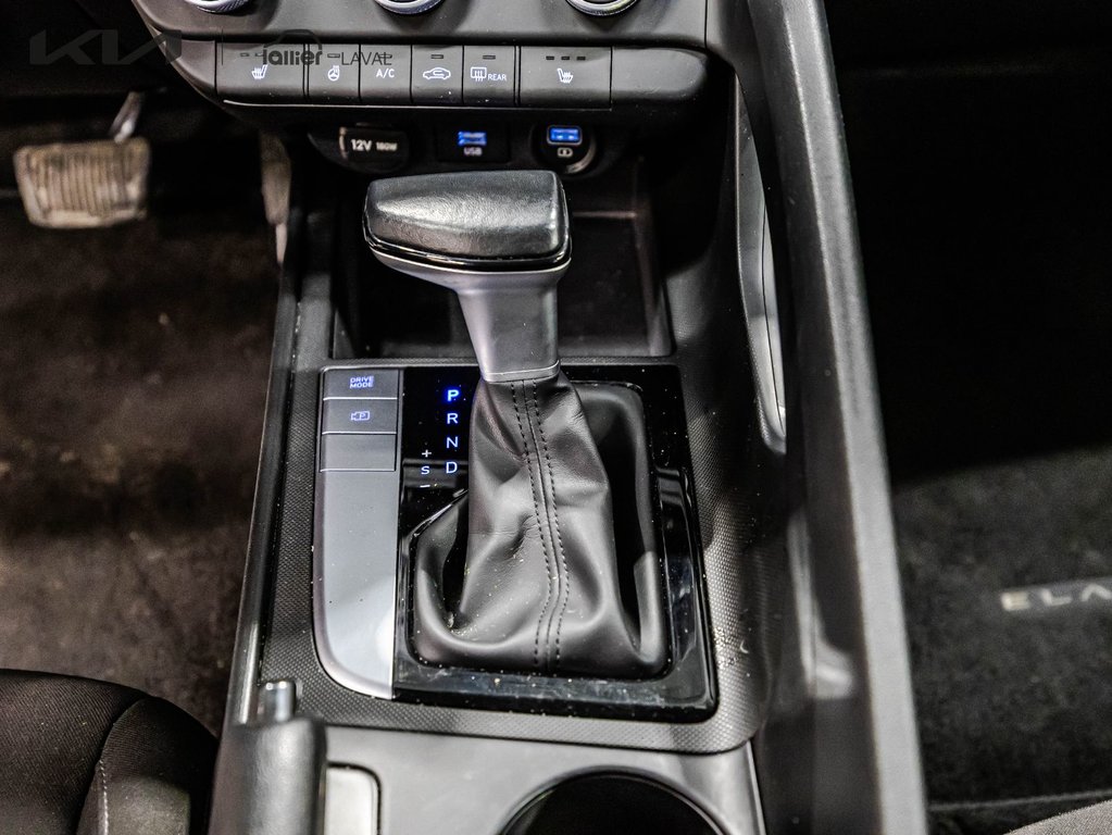 2023 Hyundai Elantra Preferred in Montréal, Quebec - 23 - w1024h768px