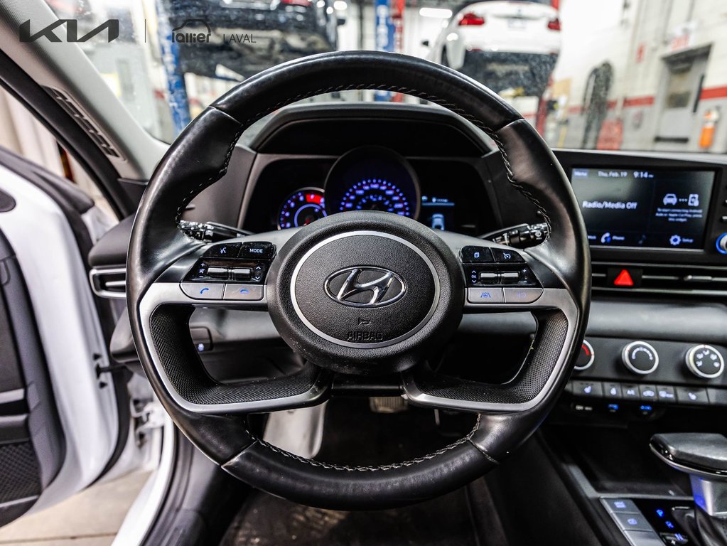 2023 Hyundai Elantra Preferred in Montréal, Quebec - 20 - w1024h768px