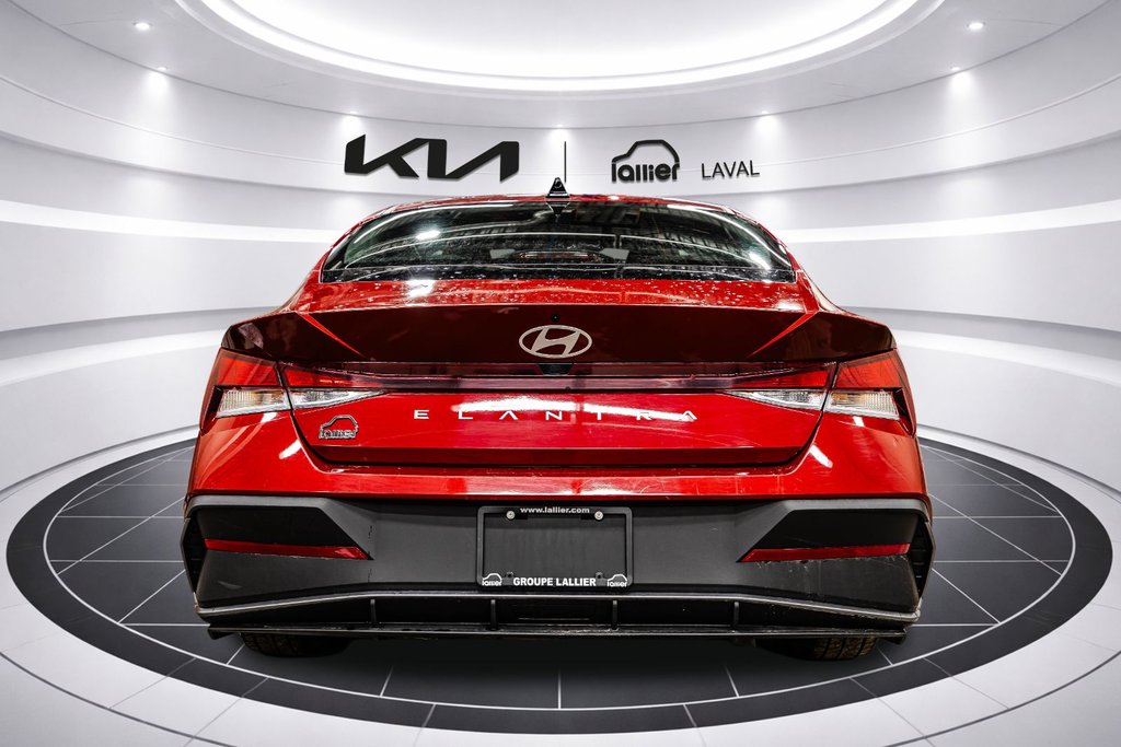 Hyundai Elantra Preferred 2025 à Montréal, Québec - 5 - w1024h768px