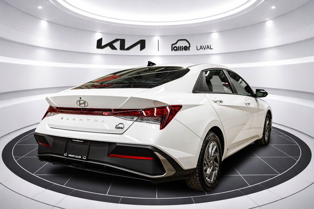 Hyundai Elantra Preferred 2025 à Montréal, Québec - 9 - w1024h768px